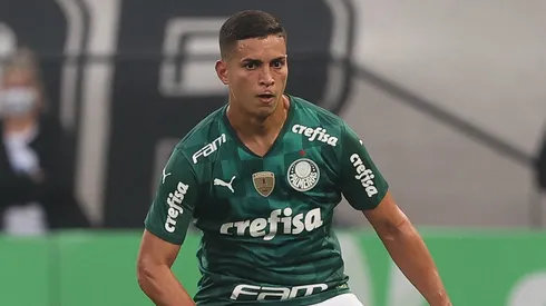 Cruzeiro monitora Renan Victor, ex-Palmeiras