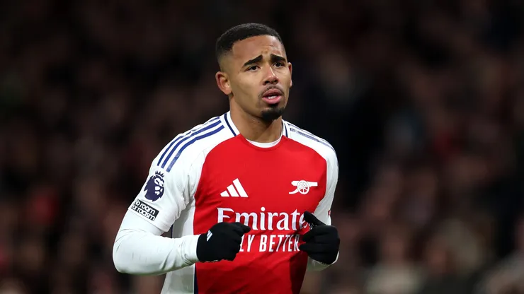 LONDON, ENGLAND - DECEMBER 14: Gabriel Jesus of Arsenal during the Premier League match between Arsenal FC and Everton FC at Emirates Stadium on December 14, 2024 in London, England. (Photo by Alex Pantling/Getty Images)