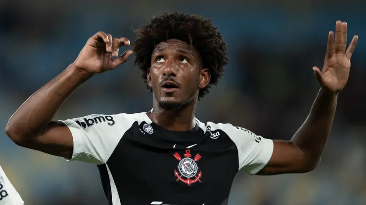 RJ - RIO DE JANEIRO - 13/09/2025 - BRASILEIRO A 2025, FLUMINENSE X CORINTHIANS - Talles Magno jogador do Corinthians apos partida contra o Fluminense no estadio Maracana pelo campeonato Brasileiro A 2025. Foto: Jorge Rodrigues/AGIF