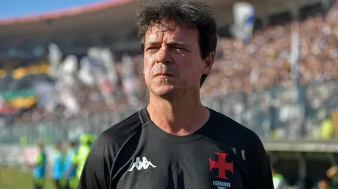 Fernando Diniz em Vasco x Vitória. Foto: Thiago Ribeiro/AGIF