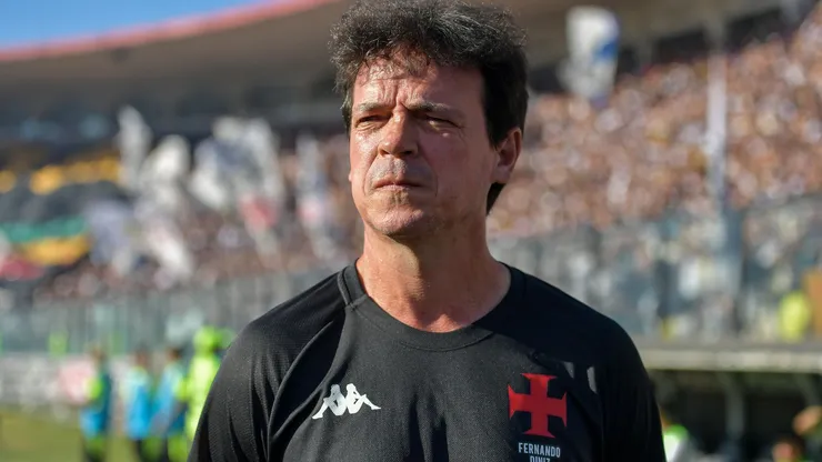 Fernando Diniz em Vasco x Vitória. Foto: Thiago Ribeiro/AGIF