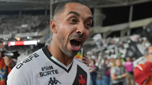 RJ – RIO DE JANEIRO – 11/09/2025 – COPA DO BRASIL 2025, BOTAFOGO X VASCO – Paulo Henrique jogador do Vasco comemora vitoria ao final da partida contra o Botafogo no estadio Engenhao pelo campeonato Copa Do Brasil 2025. Foto: Thiago Ribeiro/AGIF
