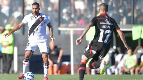 Paulo Henrique em Vasco x Vitória pelo Brasileirão 2025. Foto: Thiago Ribeiro/AGIF