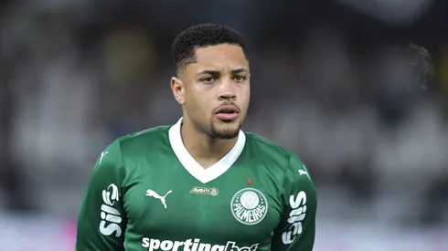 Vitor Roque jogador do Palmeiras durante partida contra o Botafogo no estadio Engenhao pelo campeonato Brasileiro A 2025.