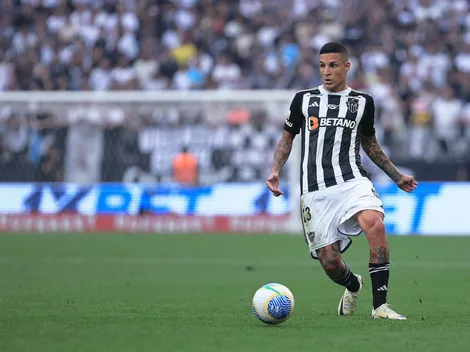 Guilherme Arana é criticado pela torcida do Atlético-MG