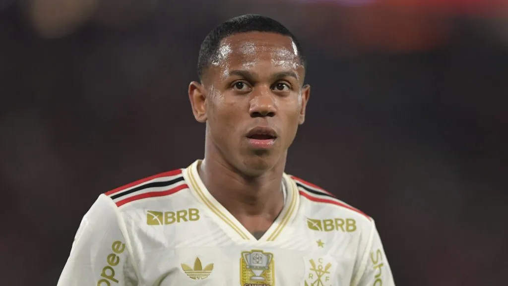 Wallace Yan pelo Flamengo. Foto: Thiago Ribeiro/AGIF