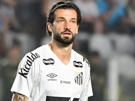 Lautaro Díaz, do Santos, lamenta derrota para o Ceará