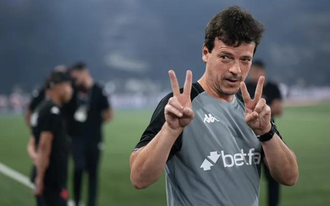Fernando Diniz técnico do Vasco durante partida contra o Botafogo no estadio Engenhão pelo campeonato Copa Do Brasil 2025. Foto: Jorge Rodrigues/AGIF