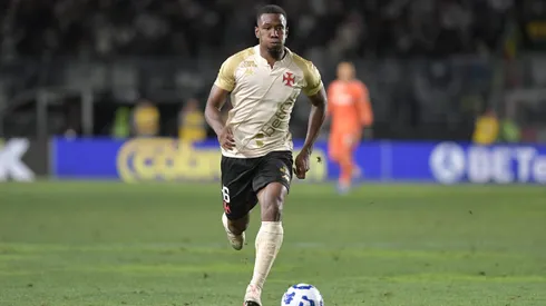 Cuesta poderá ser utilizado como lateral-direito do Vasco