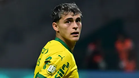 Ramón Sosa iniciou tratamento no Palmeiras.