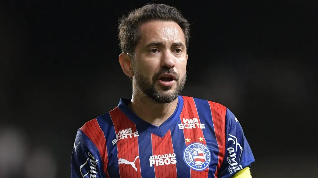Everton Ribeiro, meia do Bahia. Foto: Thiago Ribeiro/AGIF