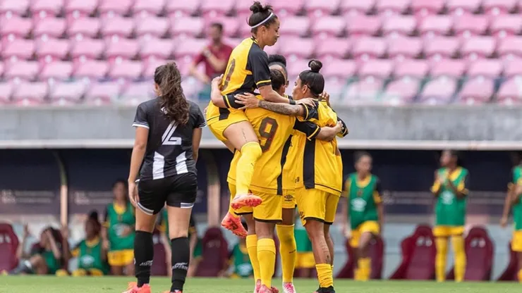 Sport goleia e chega à semifinal da Copa Maria Bonita (Foto: Reprodução/Rafael Vieira/FPF/Instagram)
