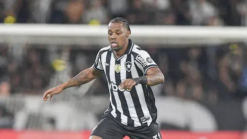 Kaio Pantaleão está lesionado no Botafogo.