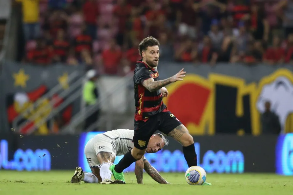 Lucas Lima em partida entre Atlético-MG e Sport. Foto: Marlon Costa/AGIF