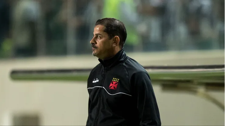 Técnico Valdir Bigode do Vasco durante partida contra o Atletico-MG no estadio Independencia pelo campeonato Brasileiro A 2018. Foto: Pedro Vale/AGIF
