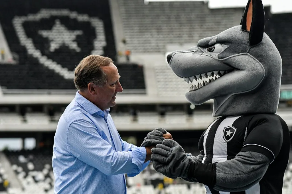 John Textor acionista majoritario do Botafogo antes da partida contra o Fluminense no estadio Engenhao pelo campeonato Brasileiro A 2022. Foto: Thiago Ribeiro/AGIF