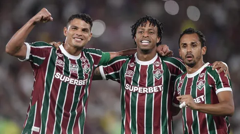 Jogadores do Fluminense comemorando gol. Foto: Thiago Ribeiro/AGIF