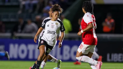 Corinthians não joga bem, mas consegue vencer e se classificar (Foto: Reprodução/Staff Images/Conmebol/X)
