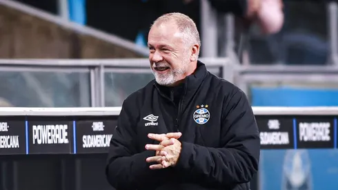 Mano Menezes tecnico do Gremio durante partida contra o Sportivo Luqueno no estadio Arena do Gremio pelo campeonato Copa Sul-americana 2025. Foto: Maxi Franzoi/AGIF
