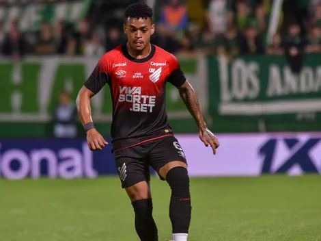 Escalação do Athletico-PR deve ter Léo Derik como titular contra o Remo