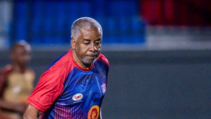 Andrade, ídolo do Flamengo, comentou erros da arbitragem no Brasileirão. Foto: Rafael Falcão