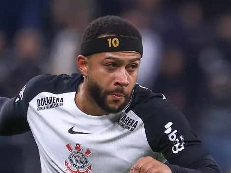 Depay, do Corinthians, se posiciona sobre possível roubo do passaporte