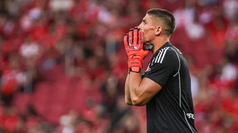 Sergio Rochet goleiro do Internacional durante partida contra o Fluminense no estadio Beira-Rio pelo campeonato Brasileiro A 2024.