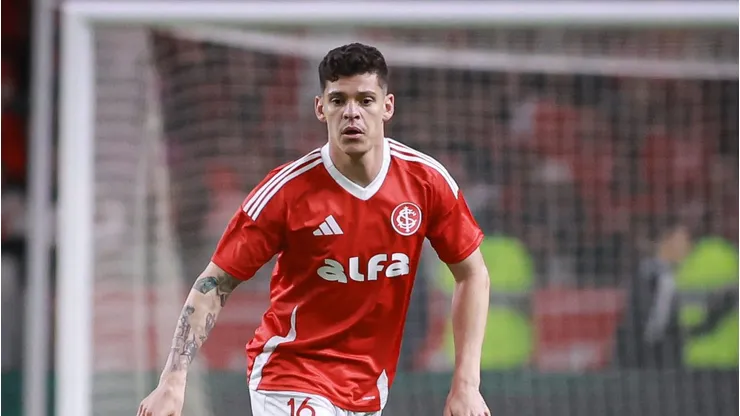 Ronaldo foi um pedido de Roger Machado no Internacional.