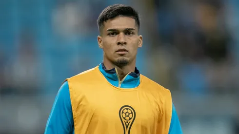RS - PORTO ALEGRE - 08/04/2025 - COPA SUL-AMERICANA 2025, GREMIO X ATLETICO GRAU - Matias Arezo jogador do Gremio durante partida contra o Atletico Grau no estadio Arena do Gremio pelo campeonato Copa Sul-americana 2025. Foto: Liamara Polli/AGIF