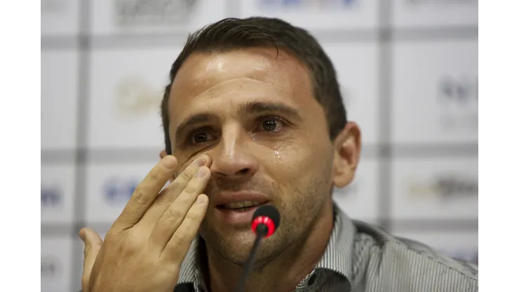 RJ - Rio de Janeiro - 29/06/2017 - Aposentadoria do Jogador Montillo - O jogador Montillo anuncio na manha desta quinta feira (29/06) sua aposentadoria do Futebol. Argentino, Montillo apareceu para o futebol na Universidad de Chile em 2008. Após várias lesões o jogador decidiu para de jogar futebol com 33 anos. Foto: Luciano Belford/AGIF