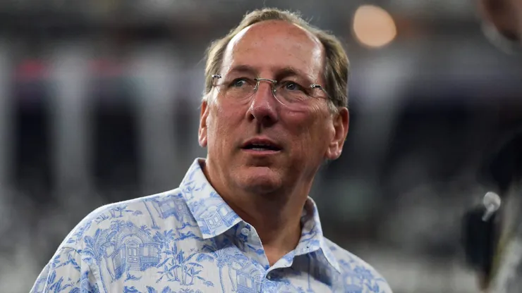 RJ - RIO DE JANEIRO - 26/07/2025 - BRASILEIRO A 2025, BOTAFOGO X CORINTHIANS - John Textor CEO do Botafogo durante partida contra o Corinthians no estadio Engenhao pelo campeonato Brasileiro A 2025. Foto: Thiago Ribeiro/AGIF