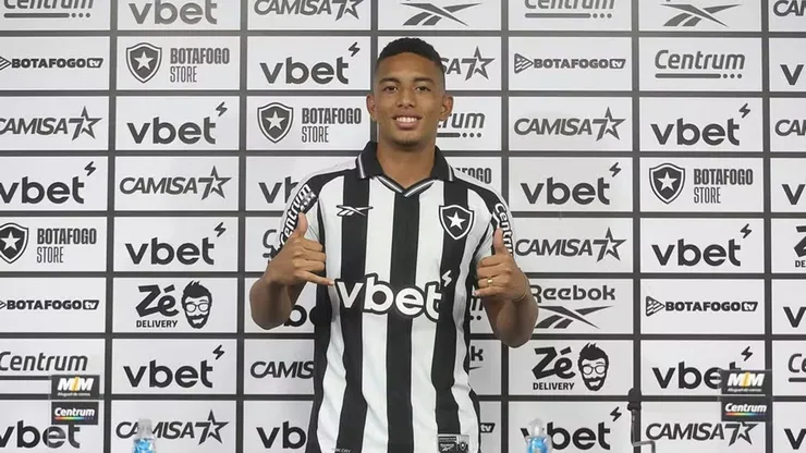 Jordan Barrera deixa jogo chorando por lesão (Imagem: Vítor Silva/Botafogo)