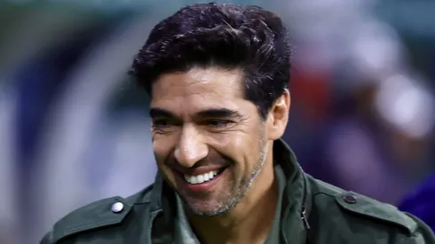 Abel Ferreira promove mais uma joia ao profissional do Palmeiras