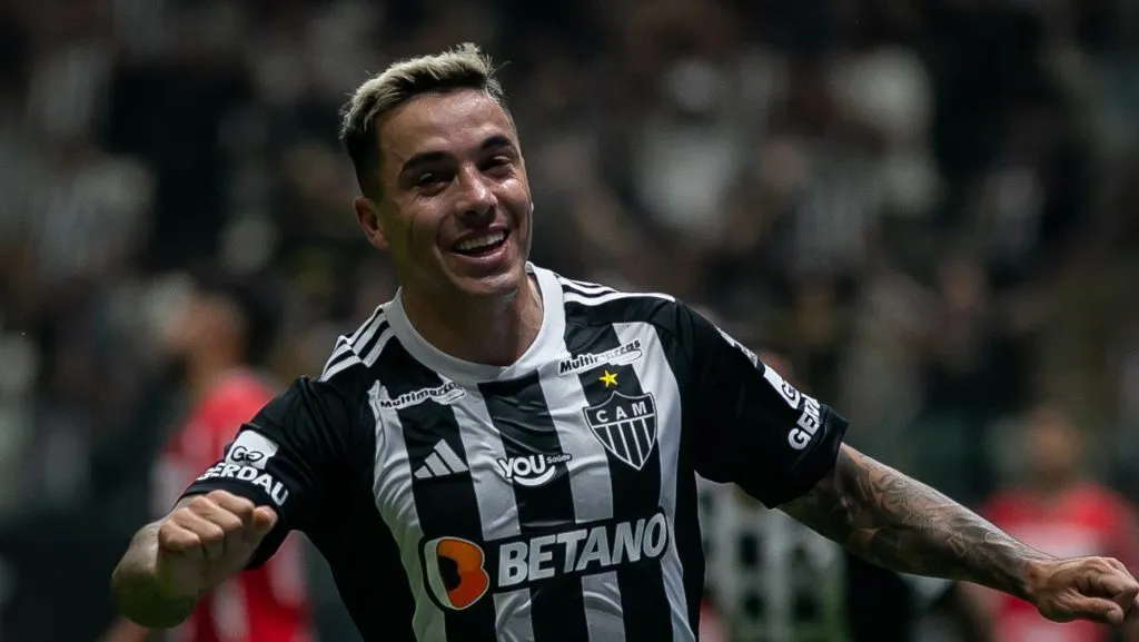 Saravia entrou nos últimos meses de contrato com o Atlético-MG