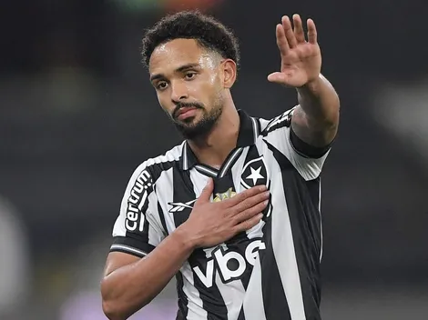 Vitinho, do Botafogo, deve seguir como titular da Seleção Brasileira contra o Japão