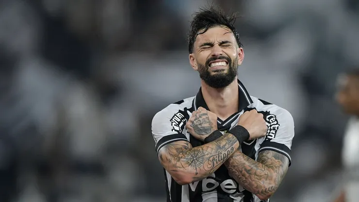 Mastriani, atacante do Botafogo. Foto: Thiago Ribeiro/AGIF