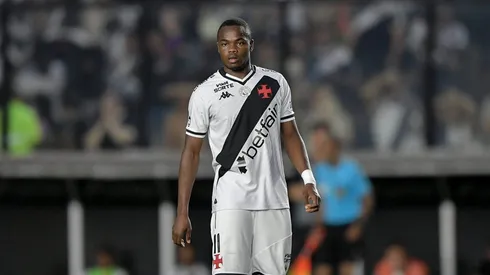 Andrés Gomez jogador do Vasco durante partida contra o Corinthians no estadio Sao Januario pelo campeonato Brasileiro A 2025. Foto: Thiago Ribeiro/AGIF