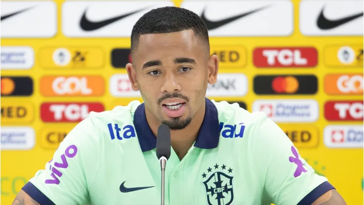 Gabriel Jesus não voltará neste momento ao Palmeiras.