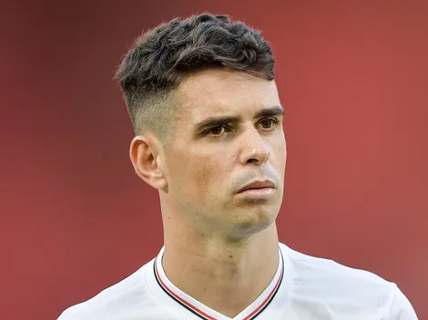 Oscar sofre lesão muscular e desfalca o São Paulo