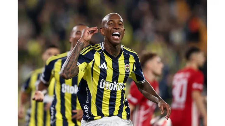 Anderson Talisca, jogador do Fenerbahce