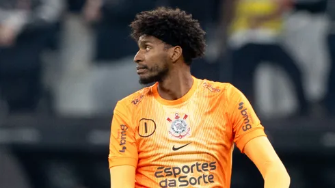 HUGO SOUZA goleiro do Corinthians durante partida contra o Flamengo no estádio Arena Corinthians pelo campeonato Brasileiro A 2025. Foto: Joisel Amaral/AGIF