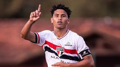 Foto: Reprodução/Instagram – Angelo durante partida pelo Brasileirão Sub-17.