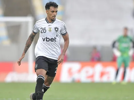 Botafogo tem dúvida entre Gabriel e David Ricardo contra o Flamengo