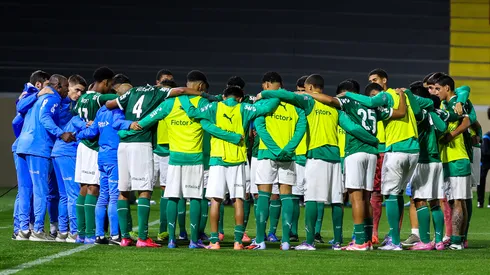 Palmeiras sub-17 em partida da categoria. Foto: Fabio Menotti/Palmeiras/by Canon