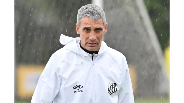 Juan Pablo Vojvoda, técnico do Santos