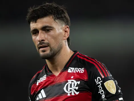 Confira os pendurados do Flamengo que podem ficar fora contra Palmeiras