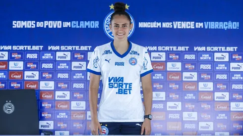 Jogadora comenta sobre a sua chegada ao clube (Foto: Reprodução/Leticia Martins/Bahia)