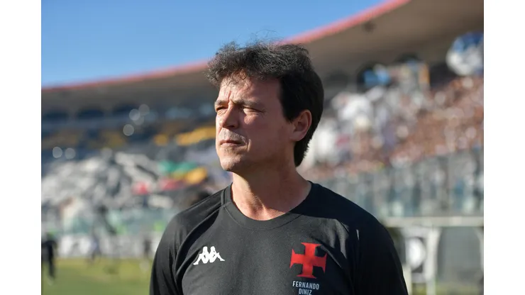 RJ - RIO DE JANEIRO - 05/10/2025 - BRASILEIRO A 2025, VASCO X VITORIA - Fernando Diniz tecnico do Vasco durante partida contra o Vitoria no estadio Sao Januario pelo campeonato Brasileiro A 2025. Foto: Thiago Ribeiro/AGIF