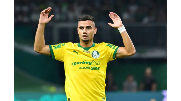 SP - SAO PAULO - 20/09/2025 - BRASILEIRO A 2025, PALMEIRAS X FORTALEZA - Andreas Pereira jogador do Palmeiras comemora seu gol durante partida contra o Fortaleza no estadio Arena Allianz Parque pelo campeonato Brasileiro A 2025. Foto: Jota Erre/AGIF