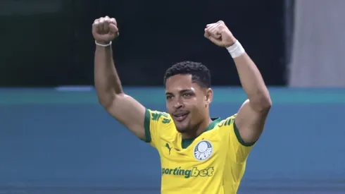 Vitor Roque fez mais um gol pelo Palmeiras.